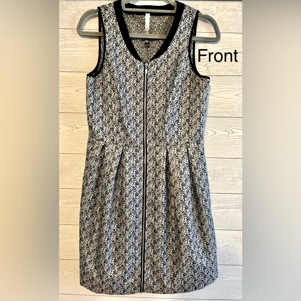 Kensie Zip Up Party Dress, with pockets! Perfect Condition ✨